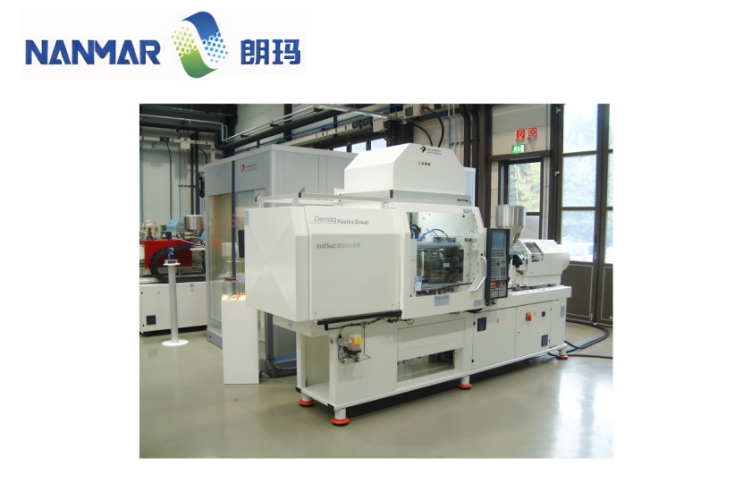 Laminar flow hood/clean hood for injection molding machine
